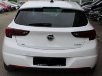 Gebraucht Opel Astra Innovation 150 PS (110 kW) 2015 Weiß Limousine