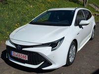 Gebraucht Toyota Corolla Team 98 PS (72 kW) 2020 Weiß Kombi