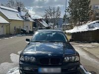 Gebraucht BMW 320 150 PS (110 kW) 1998 Blau Limousine