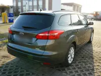 Gebraucht Ford Focus Business Edition 125 PS (91 kW) 2017 Grau Kombi