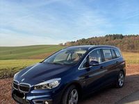Gebraucht BMW 220 Gran Tourer Luxury Line 190 PS (139 kW) 2017 Blau Van / Kleinbus