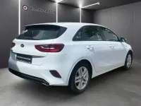 Gebraucht Kia Ceed Attract 99 PS (72 kW) 2019 Weiss Kleinwagen
