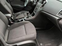 Gebraucht Opel Astra 110 PS (80 kW) 2014 Schwarz Kombi