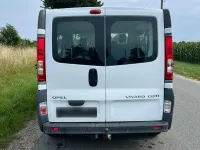 Używany Opel Vivaro 114 KM (83 kW) 2011 Biały Minivan