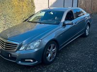 Gebraucht Mercedes E300 Avantgarde 204 PS (150 kW) 2010 Limousine