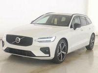 Gebraucht Volvo V60 Plus 197 PS (144 kW) 2024 Crystal white pearl (weiß) Kombi