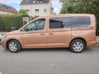 Gebraucht VW Caddy Maxi 102 PS (75 kW) 2023 Braun Van / Kleinbus