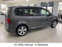 Gebraucht VW Touran Cup 105 PS (77 kW) 2014 Grau Van / Kleinbus