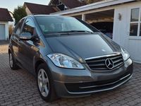 Gebraucht Mercedes A160 95 PS (69 kW) 2012 Grau Van / Kleinbus