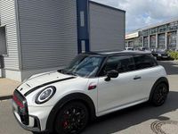Gebraucht Mini John Cooper Works 231 PS (169 kW) 2024 Weiß Kleinwagen