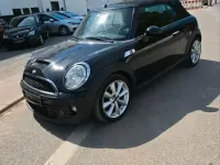 Gebraucht Mini Cooper S Cabriolet 185 PS (136 kW) 2011 Schwarz Cabrio