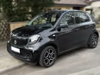 Używany Smart ForFour 71 KM (52 kW) 2019 Czarny Hatchback