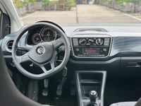 Gebraucht VW up! 60 PS (44 kW) 2018 Weiß Kleinwagen