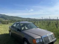 Gebraucht Mercedes E230 132 PS (97 kW) 1987 Kombi