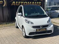 Gebraucht Smart ForTwo Coupé Basis 84 PS (61 kW) 2012 Tridionsicherheitszelle silbe Kleinwagen