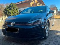 Gebraucht VW Golf VII GTI 220 PS (161 kW) 2014 Schwarz Kleinwagen
