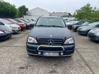 Gebraucht Mercedes ML320 217 PS (159 kW) 2000 Blau SUV