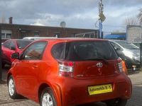 Gebraucht Toyota iQ 68 PS (50 kW) 2012 Orange Kleinwagen