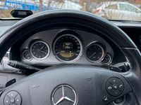 Gebraucht Mercedes E220 Avantgarde 170 PS (125 kW) 2011 Silber Kombi