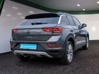 Gebraucht VW T-Roc Goal 150 PS (110 kW) 2025 Grau / indiumgrau SUV