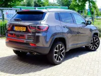 Gebraucht Jeep Compass Limited 170 PS (125 kW) 2017 Grau SUV