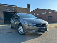 Gebraucht Opel Astra Edition 110 PS (80 kW) 2017 Grau Kombi