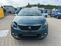 Gebraucht Peugeot 2008 Style 82 PS (60 kW) 2018 Lackierung emerald crystal SUV