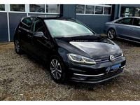 Gebraucht VW Golf VII IQ Drive 131 PS (96 kW) 2019 Deep black perleffekt (metallic) Limousine