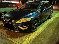 Gebraucht Ford Mondeo 140 PS (102 kW) 2012 Blau Kombi