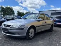 Gebraucht Opel Vectra Comfort 116 PS (85 kW) 1998 Other Limousine
