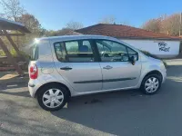 Używany Renault Modus 75 KM (55 kW) 2006 Srebrny Minivan