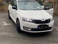 Gebraucht Skoda Rapid 105 PS (77 kW) 2014 Weiß Kleinwagen