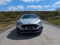 Second-hand Ford Focus Active 150 CP (110 kW) 2019 Argintiu Berlinǎ