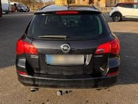 Gebraucht Opel Astra 179 PS (131 kW) 2011 Schwarz Kombi
