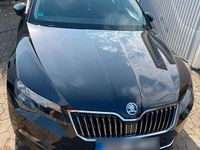 Gebraucht Skoda Superb 150 PS (110 kW) 2016 Schwarz Kombi