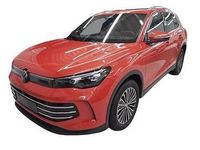 Gebraucht VW Tiguan Elegance 150 PS (110 kW) 2025 Persimmon red metallic SUV