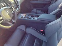Gebraucht Volvo V60 145 PS (106 kW) 2024 Kombi