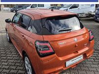 Neu Suzuki Swift 83 PS (61 kW) 2025 Flameorangepearlmetallic Kleinwagen