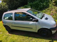 Gebraucht Renault Twingo 58 PS (42 kW) 2005 Silber Kleinwagen