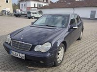 Brugt Mercedes 200 116 HK (85 kW) 2001 Blå Sedan