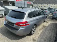 Gebraucht Peugeot 308 131 PS (96 kW) 2015 Lack grau artense/metalliclackierung (metallic) Kombi