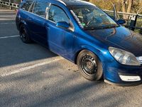 Gebraucht Opel Astra 101 PS (74 kW) 2006 Blau Kombi