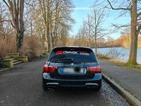 Second-hand BMW 325 197 CP (144 kW) 2009 Negru Break