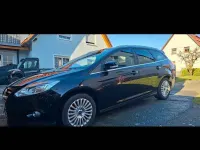 Używany Ford Focus Titanium 125 KM (91 kW) 2013 Czarny Kombi