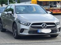 Gebraucht Mercedes A180 Progressive 136 PS (100 kW) 2020 Silber Limousine