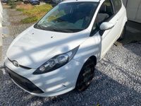 Gebraucht Ford Fiesta 75 PS (55 kW) 2009 Weiß Kleinwagen