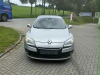 Gebraucht Renault Mégane 110 PS (80 kW) 2013 Silber Limousine