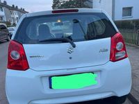 Usado Suzuki Alto Basic 68 HP (50 kW) 2011 Branco Citadino