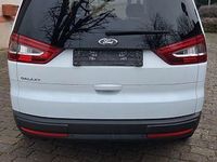 Gebraucht Ford Galaxy Ambiente 146 PS (107 kW) 2012 Weiß Van / Kleinbus