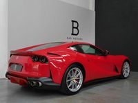 Gebraucht Ferrari 812 799 PS (587 kW) 2019 Rot Coupé